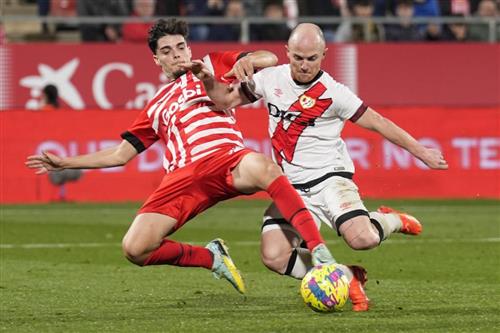 ราโย บาเยกาโน่ vs คิโรน่า