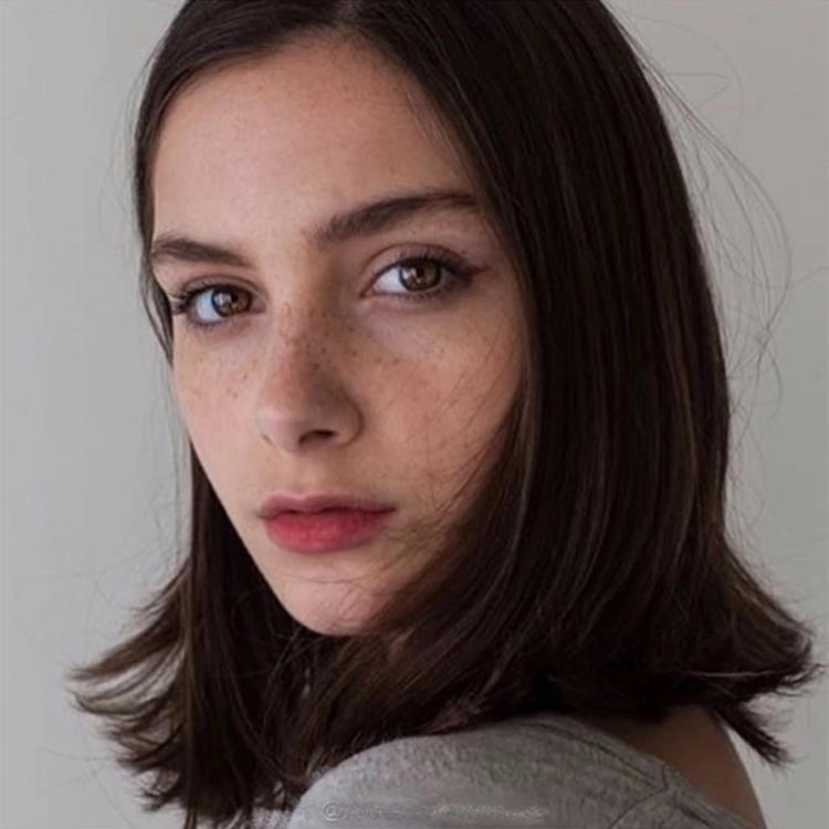 6686体育银牌作者Scarlett