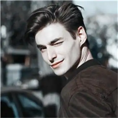 6686体育金牌作者Douglas