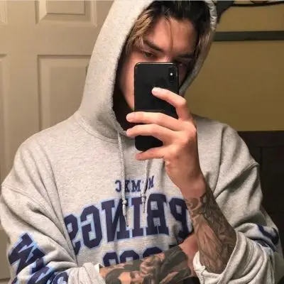 6686体育银牌作者Damien