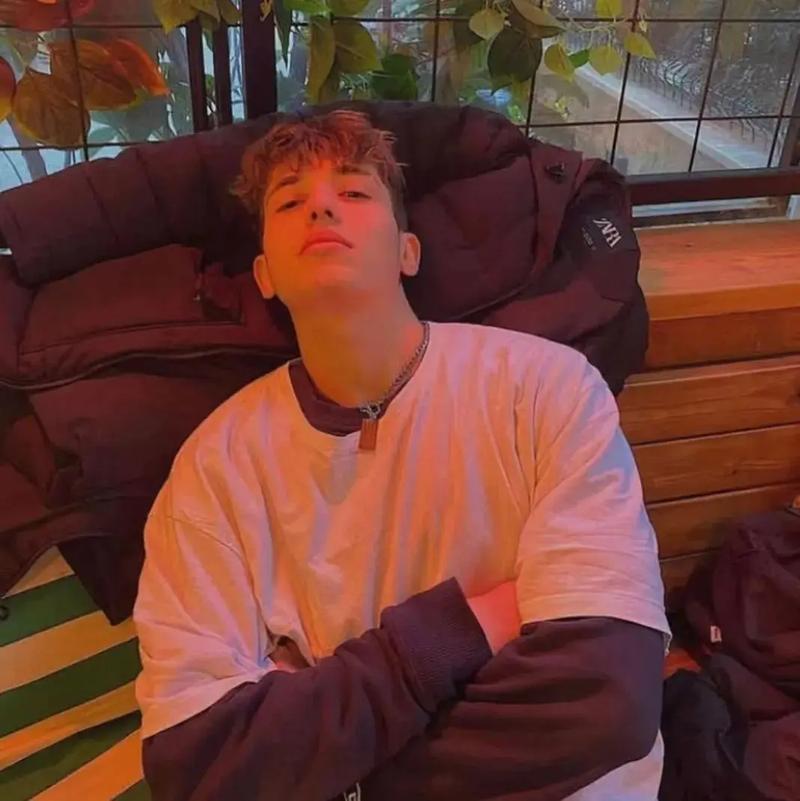 6686体育合作伙伴养猫人