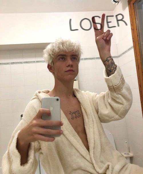 6686体育铁牌作者只为你心动