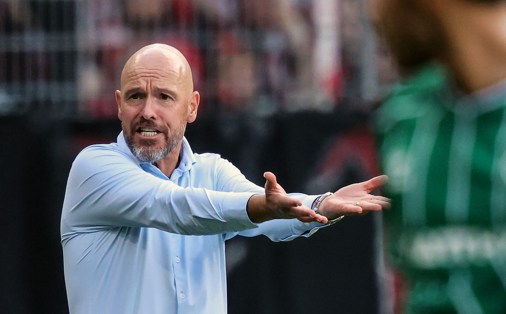 การเลิกเรียนของ Heitinga กำลังจะจบลงแล้วเหรอ? สื่อดัตช์: ผู้อำนวยการอาแจ็กซ์ได้พูดคุยกับเทน ฮากในสัปดาห์นี้